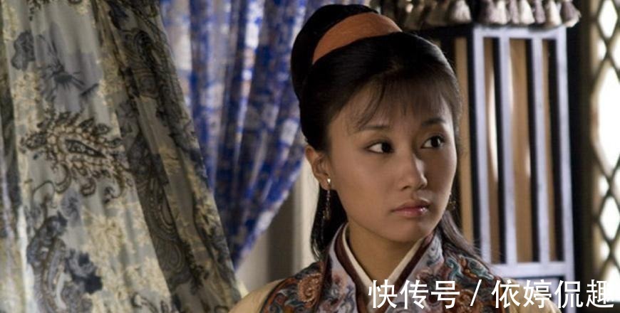 下联!父亲要娶二房, 女儿出一上联 “老牛吃嫩草”, 下联太精辟