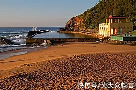 荒野|世界风光欣赏——南非荒野海岸地区的“墙中洞”拱门