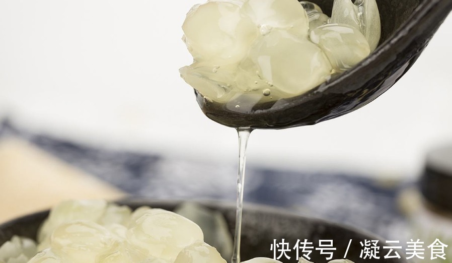 桃胶|女性别亏待自己,4大“零食”多吃,补充雌激素,到了60岁也不慌