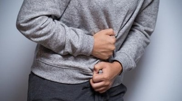 肠胃疾病|便秘的人会更容易患癌医生教你2招,排便更顺畅,健康又长寿