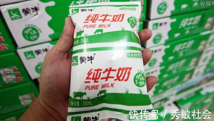 牛奶|刚知道牛奶不能乱喝,谨记3个“黄金期”,喝对营养吸收好,实用