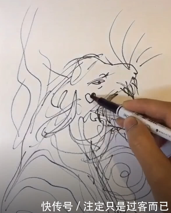 马克笔@大佬在纸上画老虎手稿,看到最后的神作,网友:服了