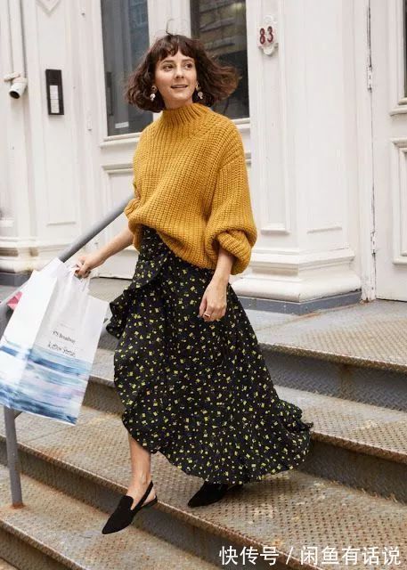 毛绒 中年女人不想做“土味大妈”,这5种穿搭要尽量避开,会拉低档次