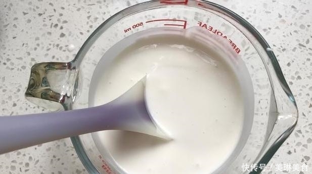 老少皆宜不上火的小零食,甜糯奶香米糕,不用烤箱做法简单易上手