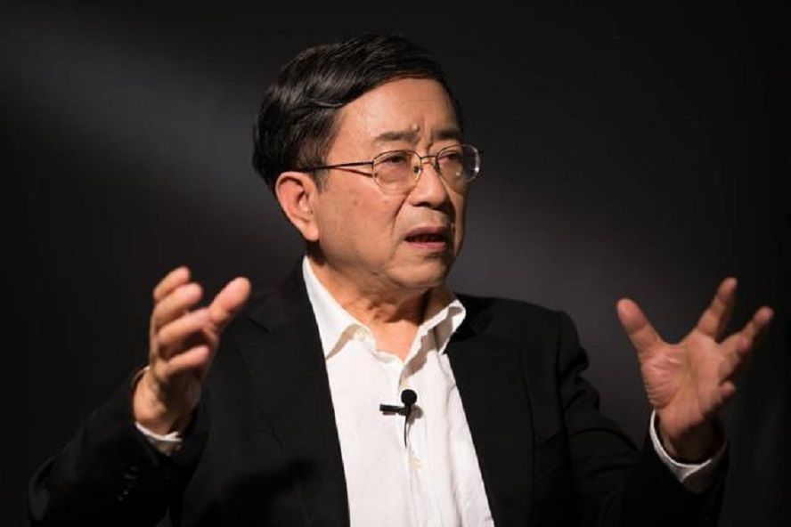 行者无疆#余秋雨水平到底如何?易中天、金庸分别这样评价