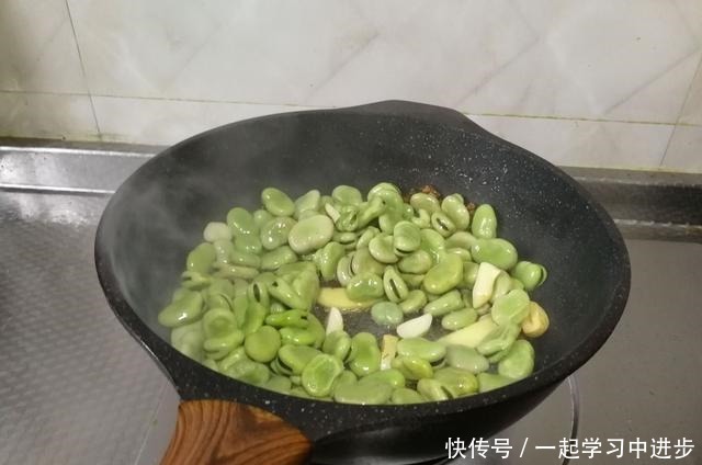 中医推荐的“天然消食片”,健脾胃促消化,健脑补钙,孩子要常吃