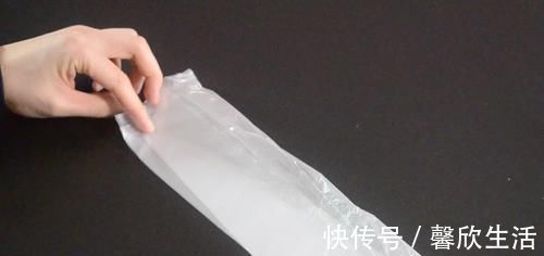 小窍门|地漏反味太臭了,一个塑料袋就能轻松解决了,看完抓紧提醒家人