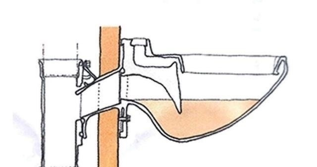 马桶|卫生间不到3㎡，砌个三角墩，马桶靠“边”站，舒心又美观，聪明