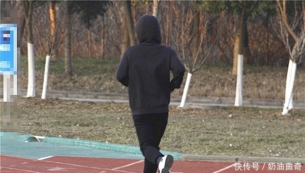 輕松|50歲后，還能較為輕松的完成3項運動，說明身體素質較好，要保持
