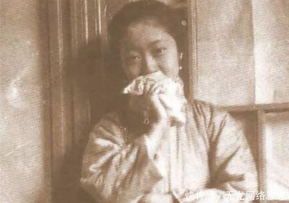 囚禁|此皇后被囚禁十年,每天吃猪食度日,临终前一番感慨听哭无数人