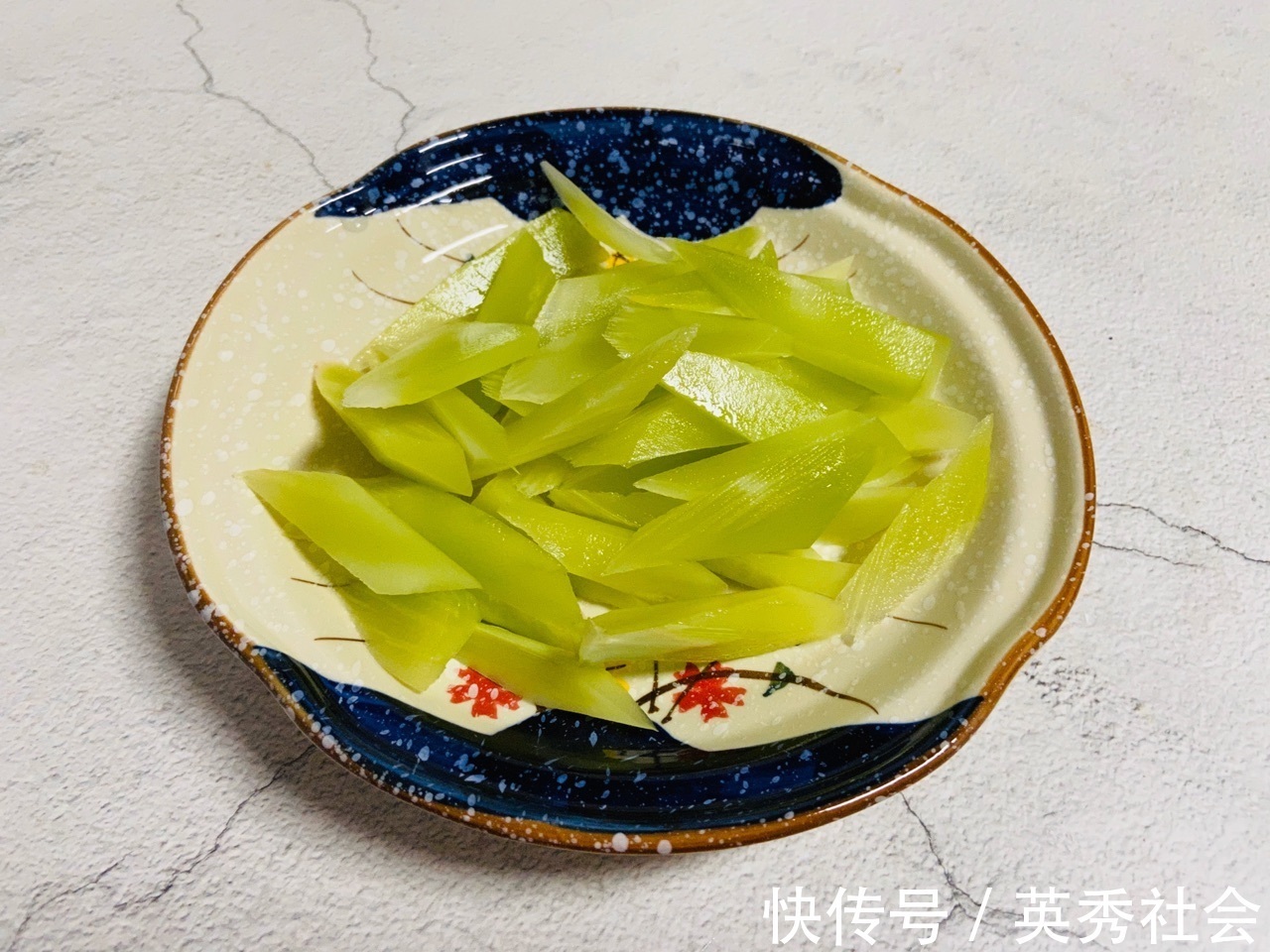 减脂餐|低油低脂素炒三鲜,美味好吃,健康营养