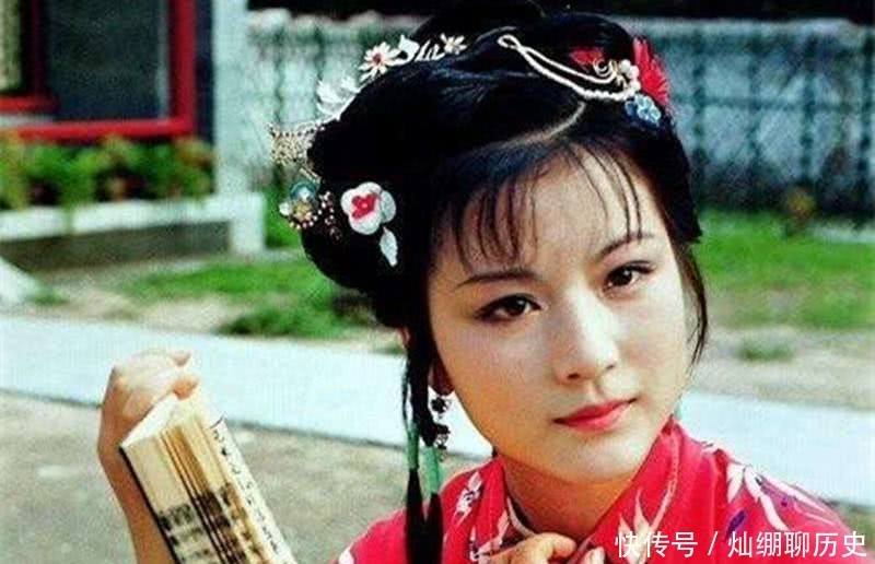 红楼梦中宝钗黛玉湘云各代表什么花?原来书中早有寓意