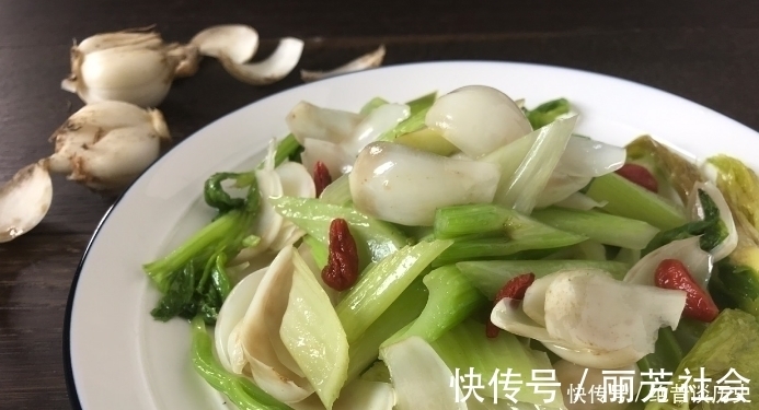 睡眠质量|难入睡，总是醒，一周吃3次它，静心安神，一觉到天亮，远离失眠