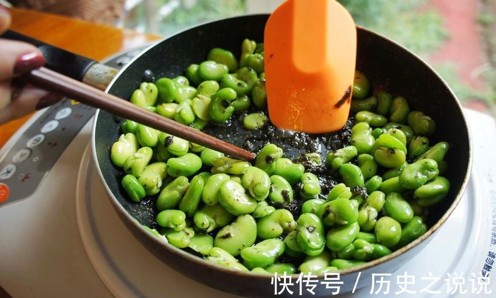 湿气|入秋后,此菜晚上当零食吃,大肚子不见了,湿气消除了,越吃越美