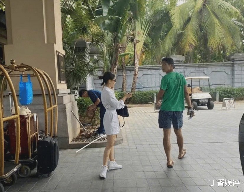 综艺节目有真爱！王子文正式官宣恋情，男方却被曝是个“老玩家”