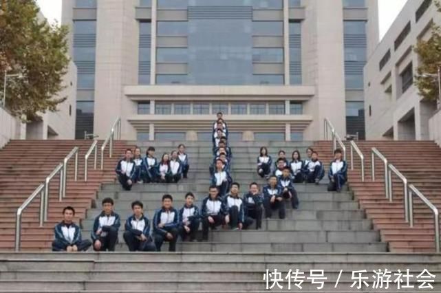 录取|天才少年15岁被985大学录取，毕业直接是硕士，参加中考只为陪同学