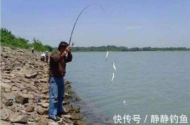 手竿|冬钓板鲫,手竿难觅其踪,庆幸我有这个狠招,大板鲫一钓一个准