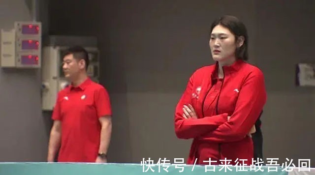 陈忠|女排主攻被誉为郎平第二,一记扣杀打晕日本主力,退役任三个要职