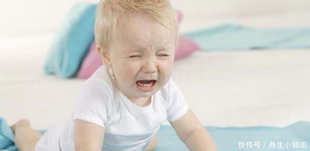 宝宝喂多了会有这些迹象,孩子吃得不是越多越好,会影响大脑发育!