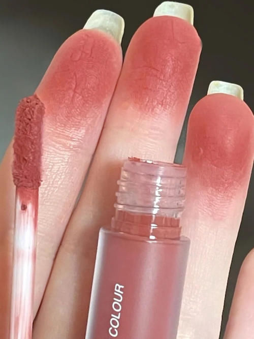 五一小长假出门必备！这些彩妆护肤终于派上用场啦！