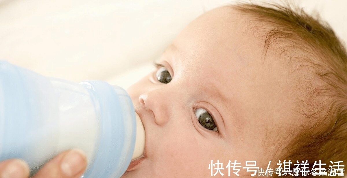 书虫|新生儿满月时会长几斤、长多少厘米、每天喝多少奶?附上测量方法