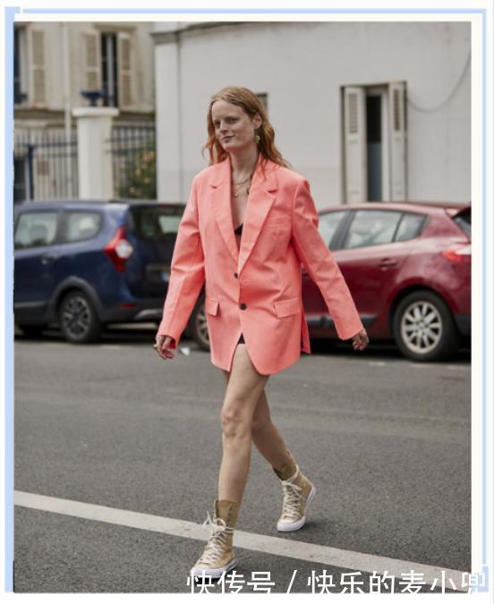 “时髦精”都在穿西装,不仅百搭还帅气,时尚达人抢着穿