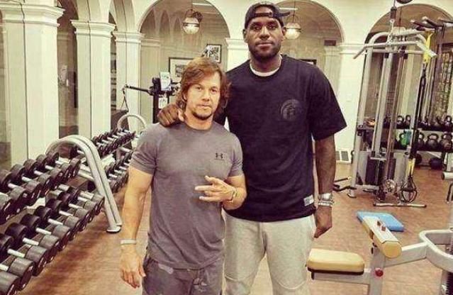 眉毛|寿命长短,外貌会“显露”,长寿老人基本都有,赶紧看看你满足吗