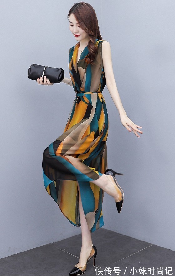 雪纺连衣裙|雪纺连衣裙,时尚偏爱,情有独钟