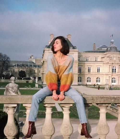 ?冬天买靴子少买黑色，建议这3种“高级色”，时髦百搭显腿长