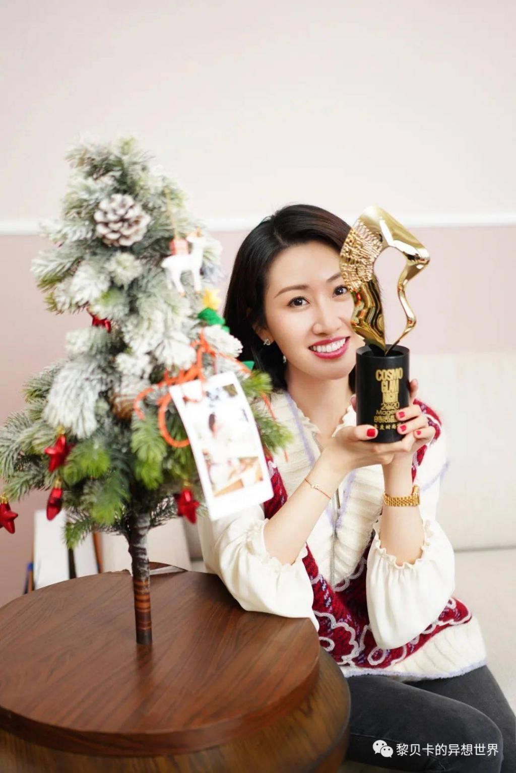 明年的流行色居然是它,这篇全是搭配灵感!