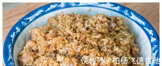 玉米肠|自制糯米肠家庭做法，咸香软糯没有添加剂，食材做法都简单，解馋！
