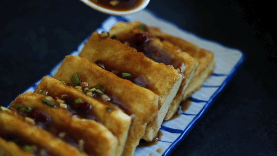 酸甜汁|做豆腐时多加一个鸡蛋,外皮酥脆,酸甜可口,家里人都喜欢吃!