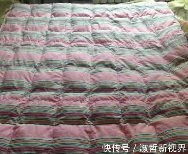 家里旧羽绒服不要扔了,回家这样利用,冬天超暖和