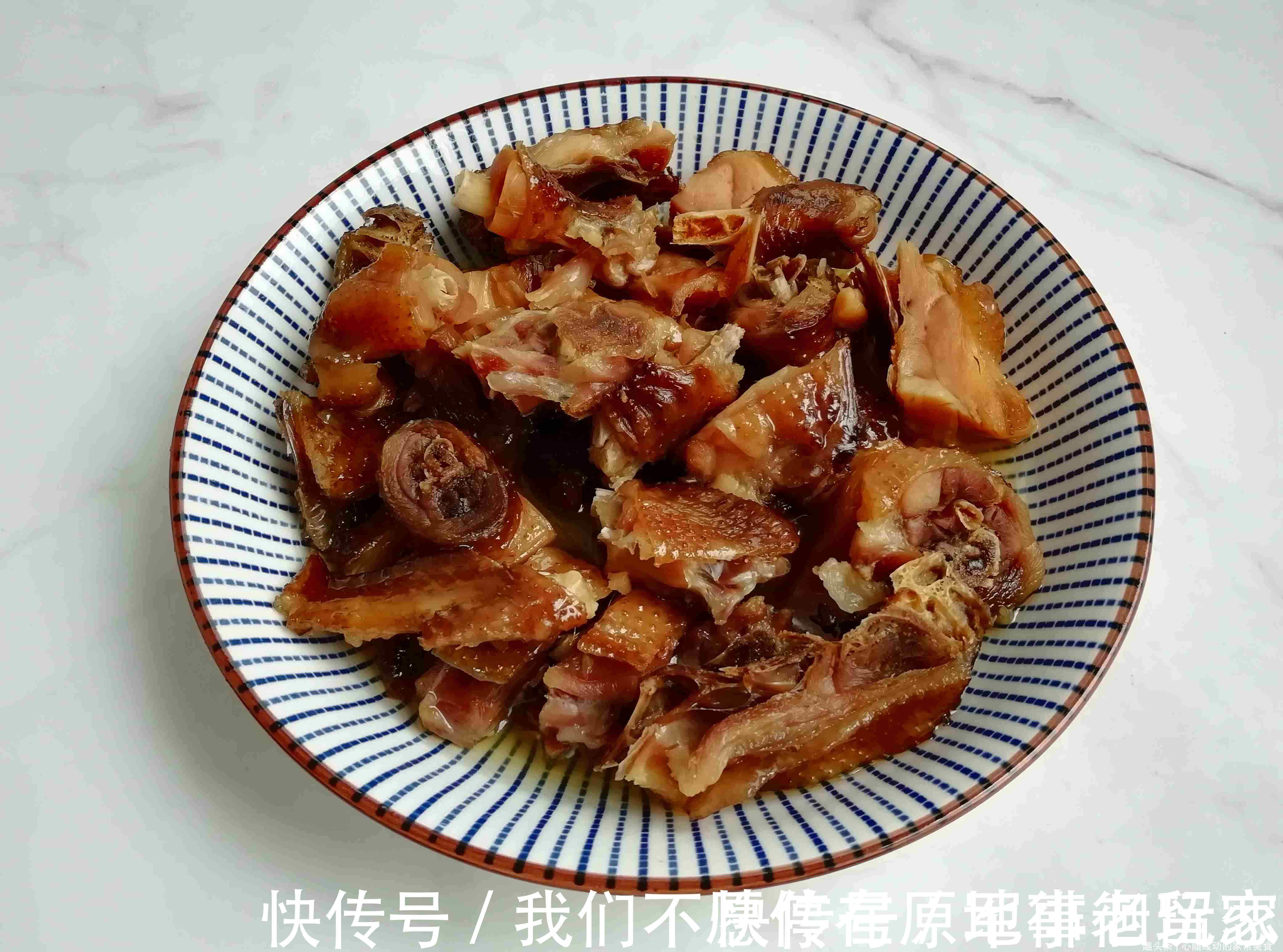 午餐只有4菜1汤,发朋友圈却人人羡慕,网友:嫁对老公了,真幸福