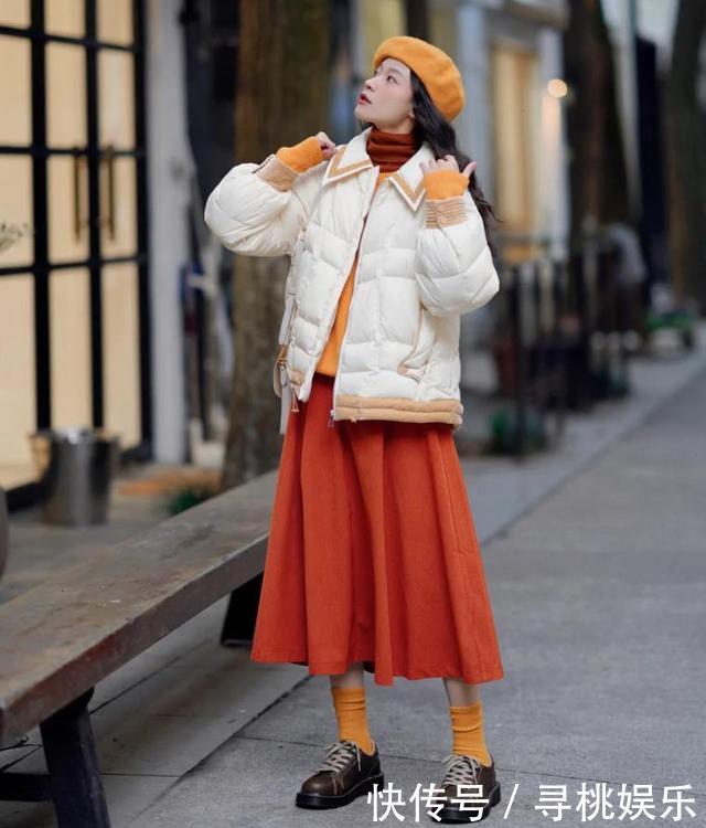 最近火了一种“复古暖色系”穿搭,好看洋气,冬天这么穿就对了