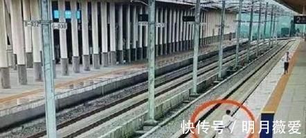 儿子|“妈妈,我要吃汉堡”被拒绝后,9岁儿子纵身一跃宝妈瘫软在地