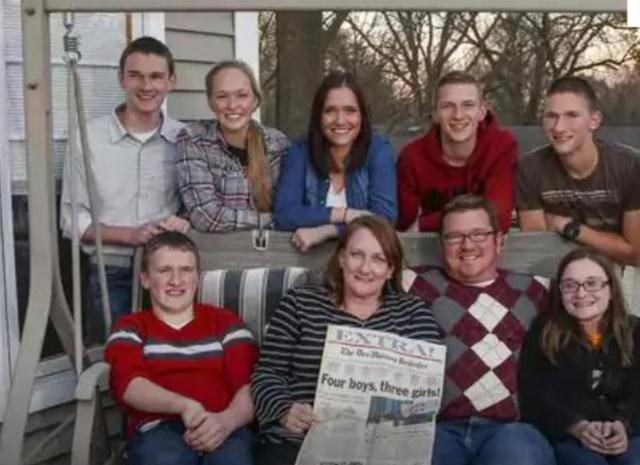 孩子们|23年前曾轰动一时的全球首例七胞胎,现在怎么样了,实情令人羡慕