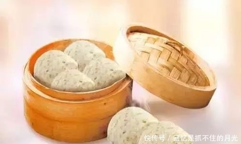 冻肉别用热水泡了!学会这几招,几分钟就能全化开!