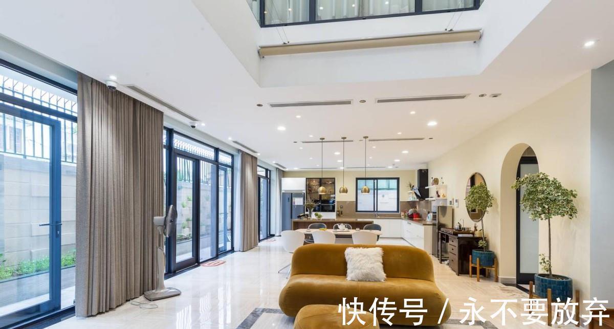 花园|父母理想豪宅来了!300㎡带电梯带花园,露台还能种菜棒极了