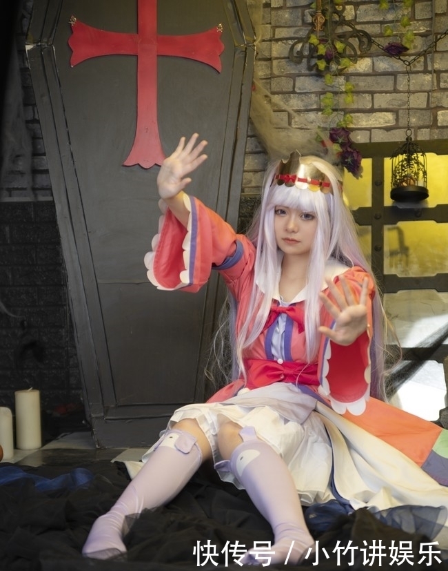 在魔王城说晚安——栖夜莉丝公主 cosplay
