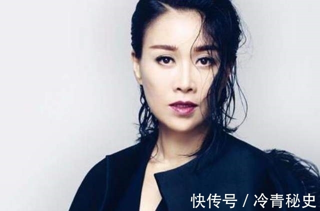 小曾|她是这季《好声音》的pk王,总被学员选到,败了也有导师抢