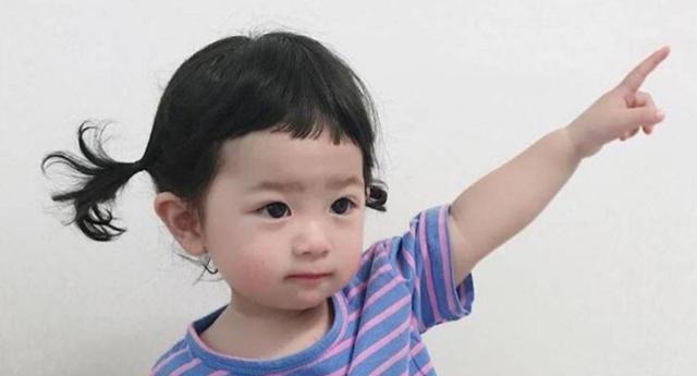 参照表|孩子腿部有这种特征,是“大长腿”预兆,身高往往“后发制人”