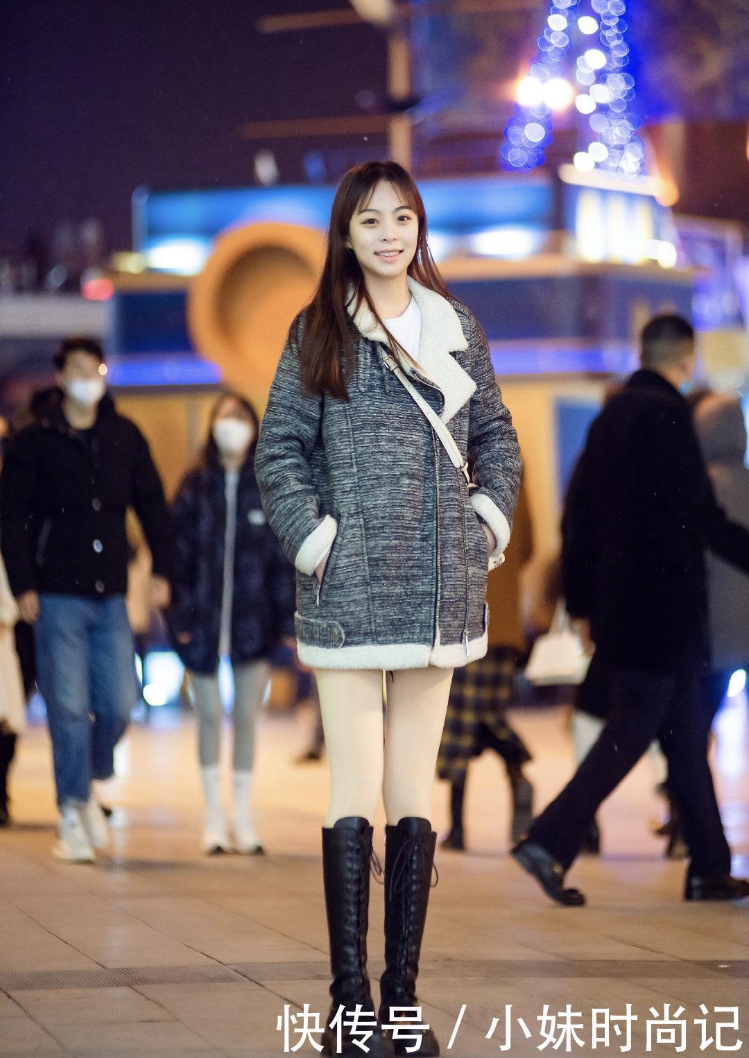冬天怎么能少一双长靴呢, 看街拍下的女神如何驾驭, 你也可以很美