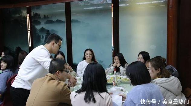 通天之智|饭局社交很困难别怕,鬼谷子教你4个潜规则,让别人立刻记住你!