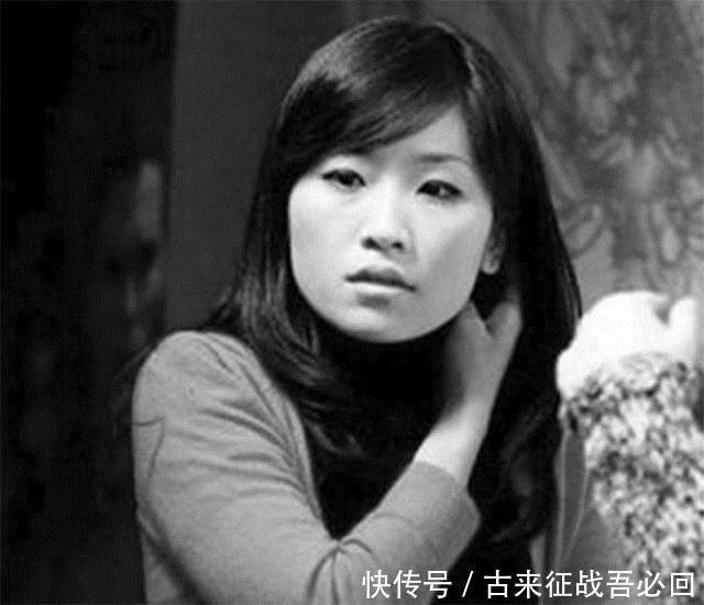 张末未满20嫁老外,父亲张艺谋你们不会