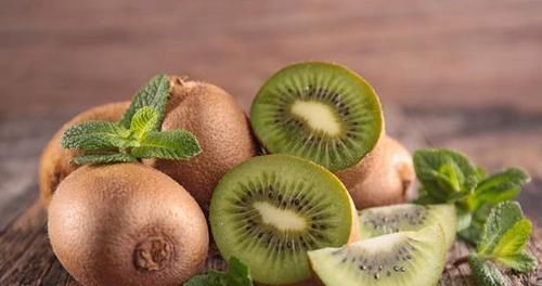 女性不妨多吃3种食物，强身健体，补血益气，越吃越年轻！