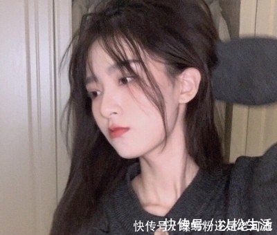 淑女|女生睡觉“头发都咋放”编起来的是淑女,第3种妥妥的“女汉子”