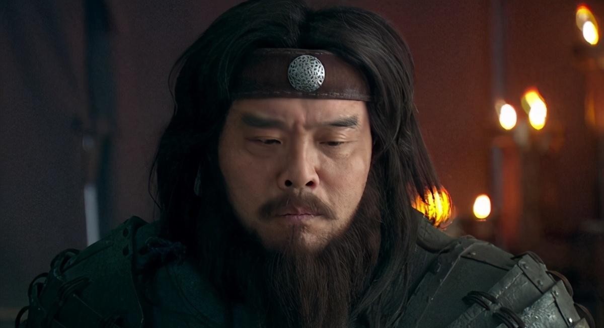 刘邦送给英布一个食盒,英布打开食盒看后心想:不得不反了