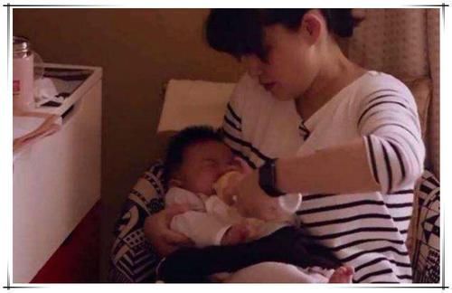 全职妈妈|“孩子已经上幼儿园了,你咋不去上班让我儿子养你一辈子吗”