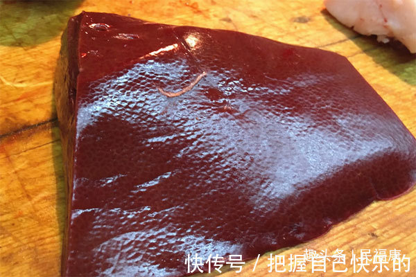 养生堂|经期还在喝生姜红糖水别再“上当”了，真能补血的是4种食物